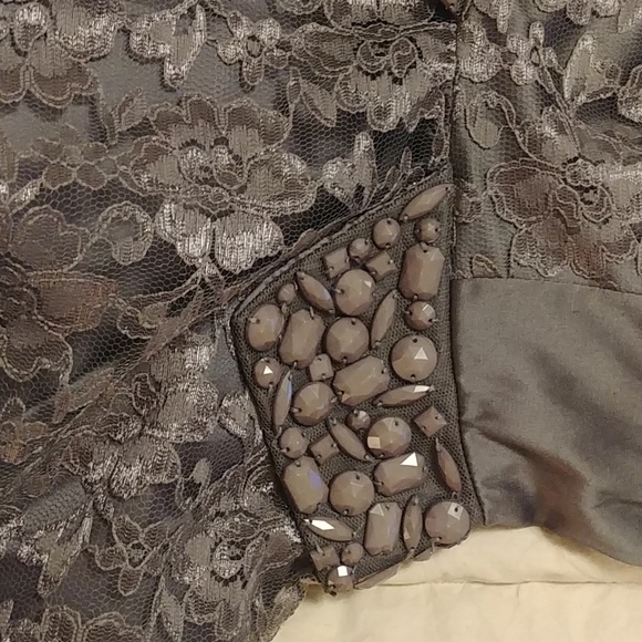 Floral lace mini dress - Picture 4 of 4